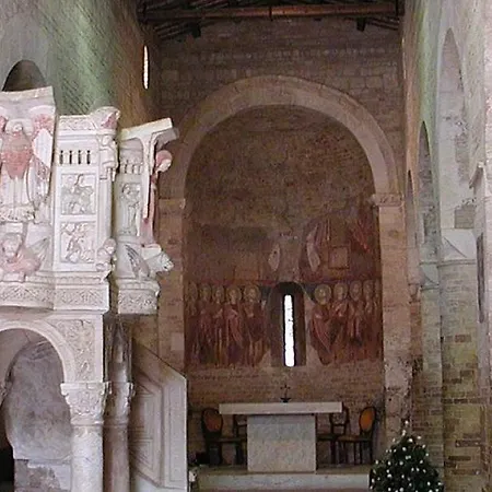 Casa Dante Alighieri, A